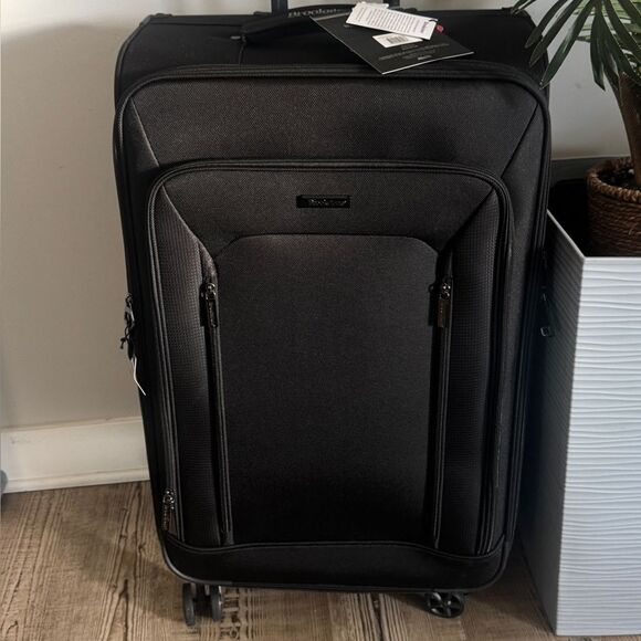 Brookstone Elswood 29" Softside Spinner, luggage, suitcase - Picture 6 of 15